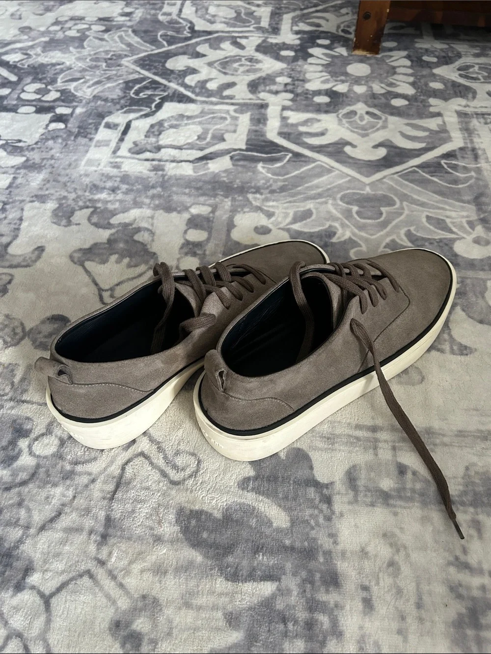 Fear of God 101 Low Top Suede Sneaker EU Size 43/US Size 10